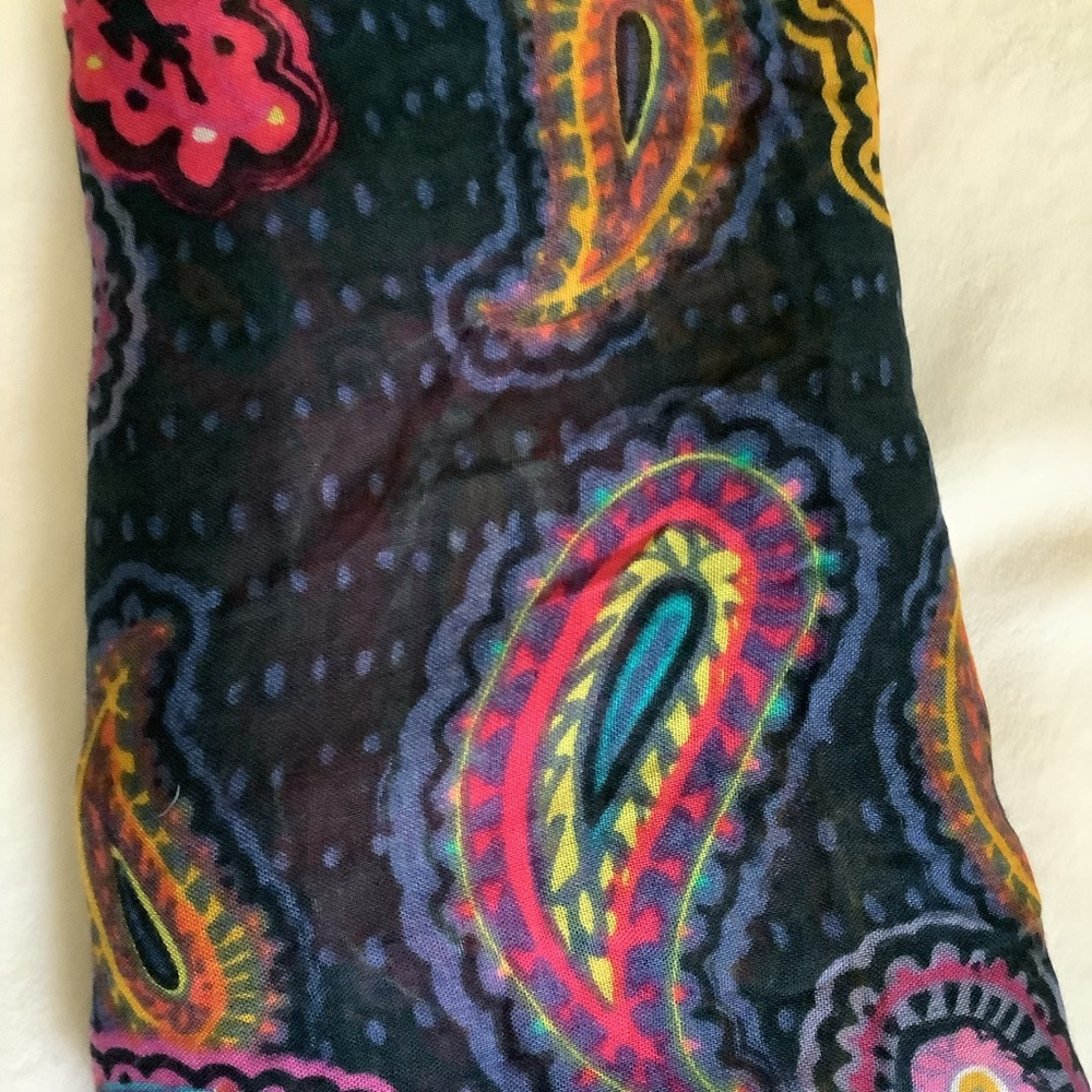 NWOT Vera Bradley Paisley Scarf - Picture 6 of 12